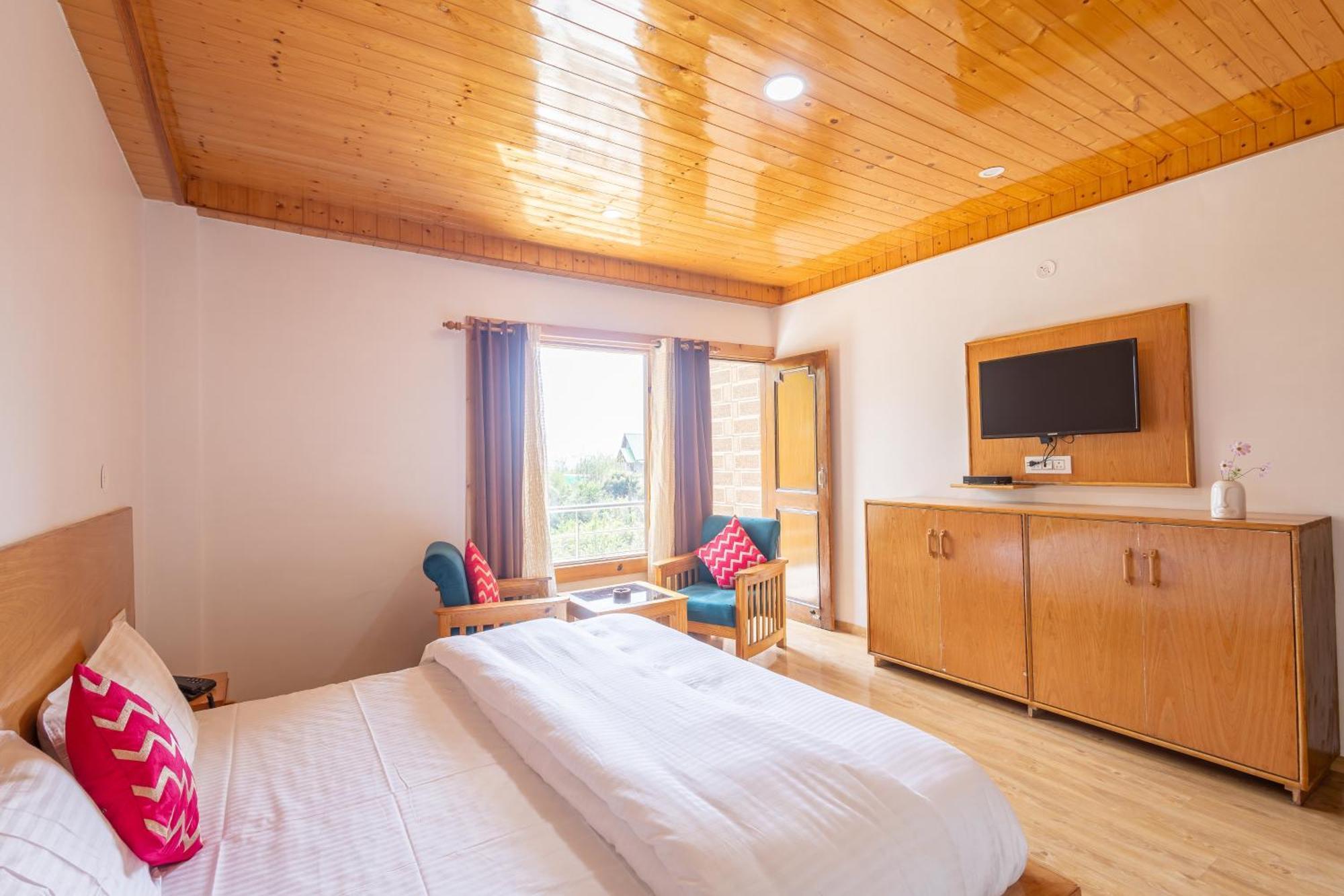 Aroha Residency- A Countryside Resort Маналі Екстер'єр фото