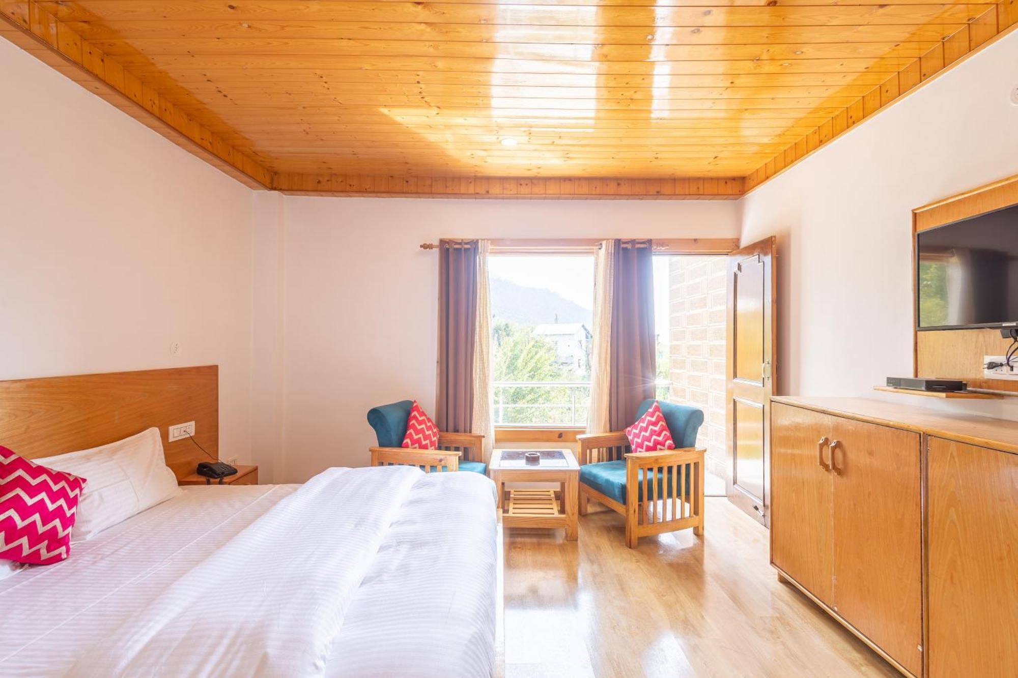 Aroha Residency- A Countryside Resort Маналі Екстер'єр фото