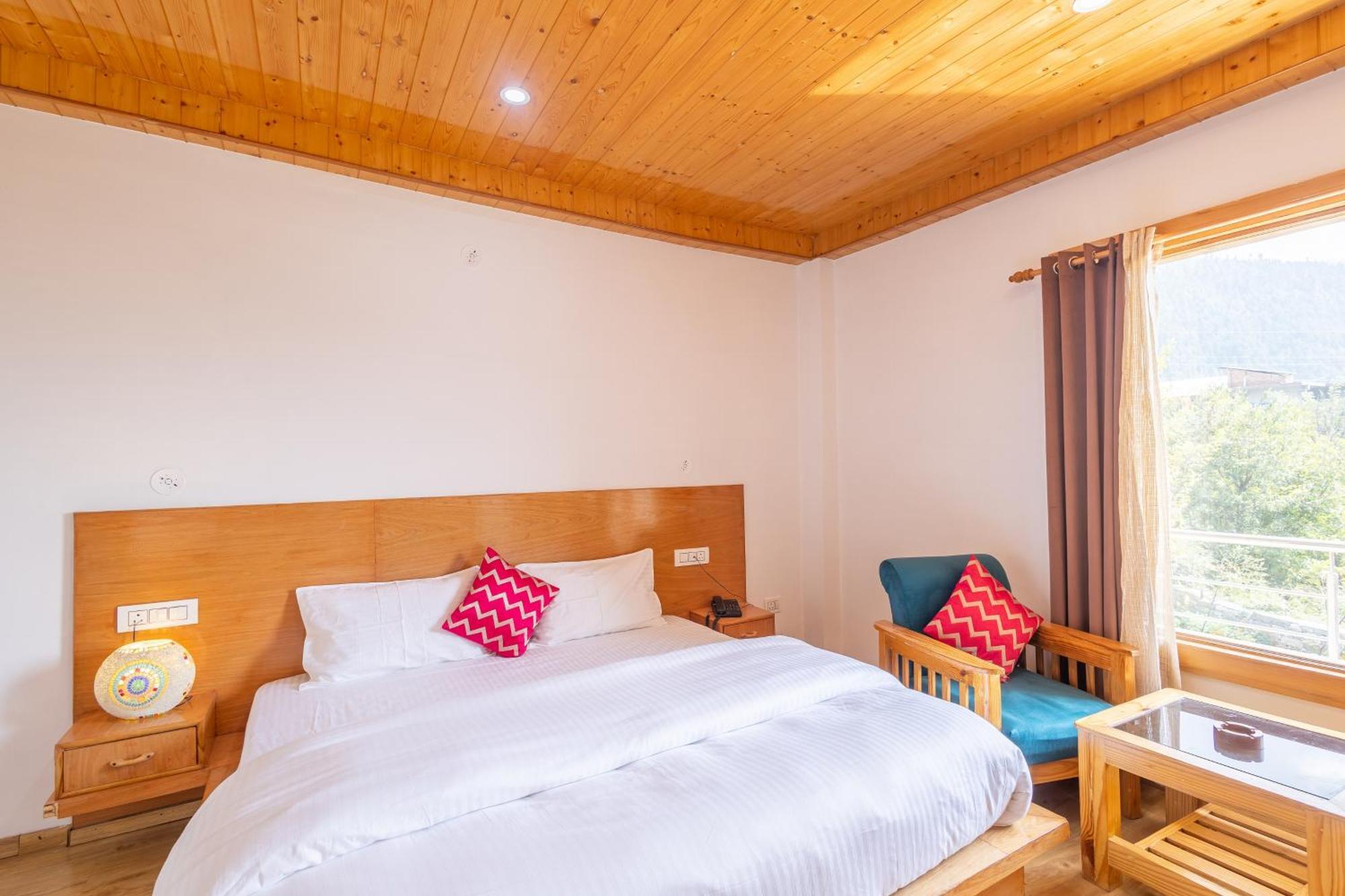 Aroha Residency- A Countryside Resort Маналі Екстер'єр фото