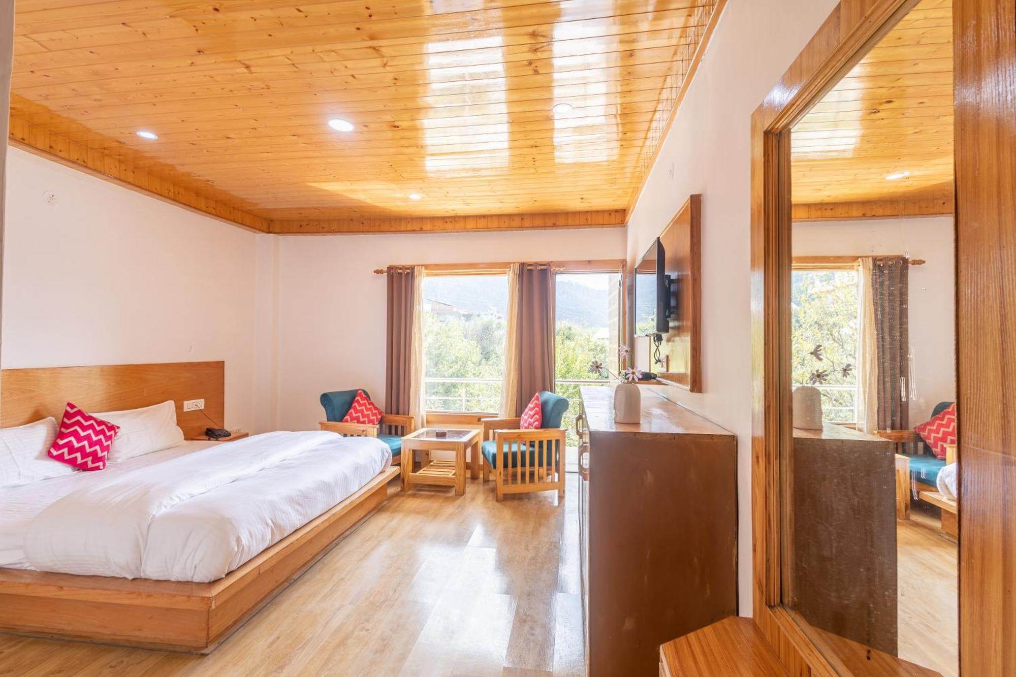 Aroha Residency- A Countryside Resort Маналі Екстер'єр фото